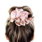 Värmefri lock-scrunchie i rosa och nude